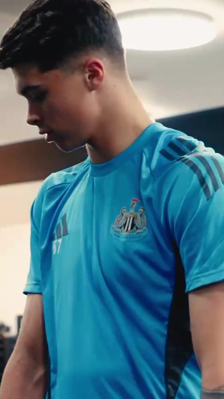Newcastle United player in training